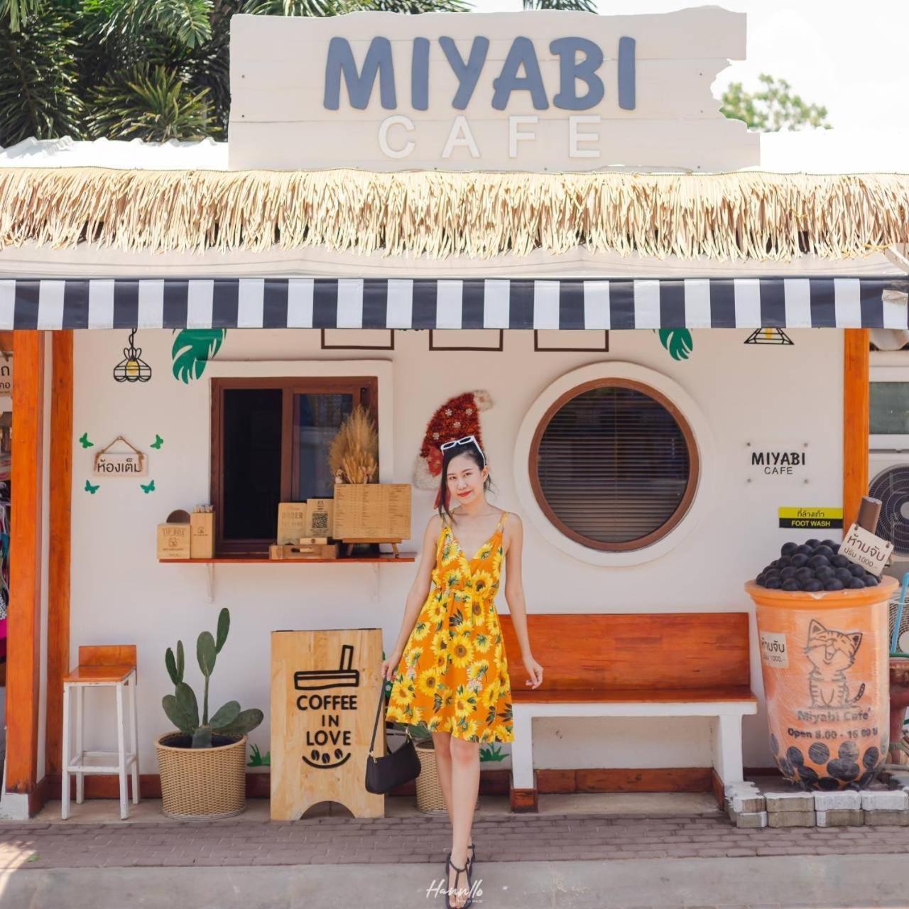 Miyabi Koh Larn & Lisaa Koh Larn Villa Exteriör bild